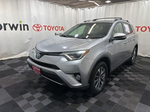 2017 Toyota RAV4 Hybrid XLE
