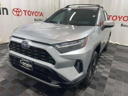 2024 Toyota RAV4 Hybrid SE