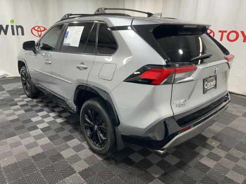 2024 Toyota RAV4 Hybrid SE