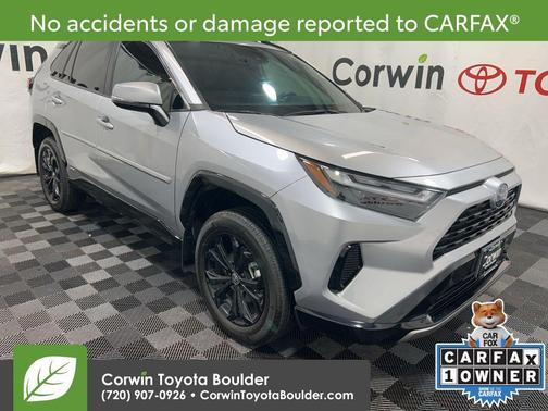 2024 Toyota RAV4 Hybrid SE