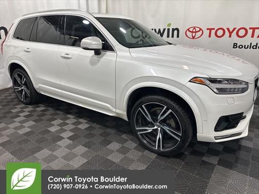 2017 Volvo XC90 T6 R-Design