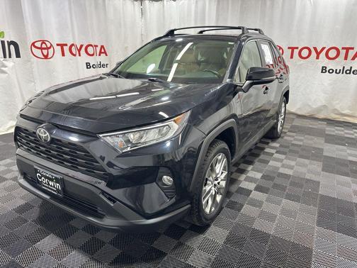 2019 Toyota RAV4 XLE Premium