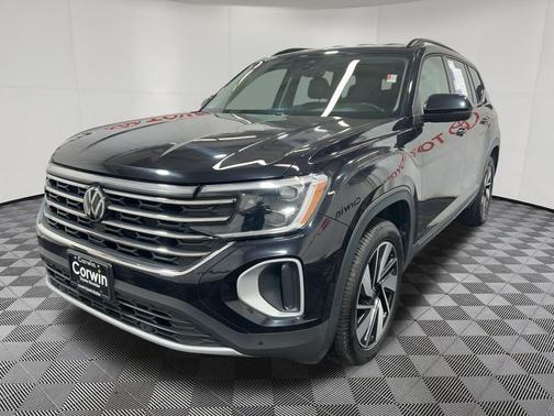 Deep Black Pearl 2025 Volkswagen Atlas 2.0T SE w/Technology 4MOTION