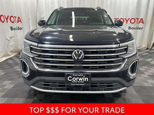Deep Black Pearl 2025 Volkswagen Atlas 2.0T SE w/Technology 4MOTION