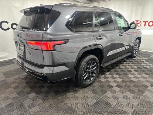 2025 Toyota Sequoia Platinum
