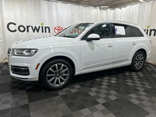 Glacier White 2017 Audi Q7 2.0T Premium