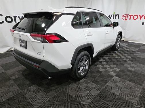 2025 Toyota RAV4 Hybrid LE