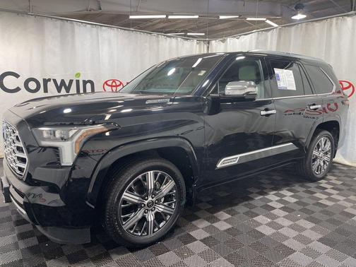 2023 Toyota Sequoia Capstone