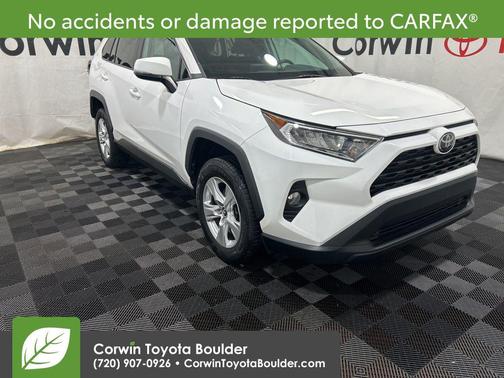 2020 Toyota RAV4 XLE