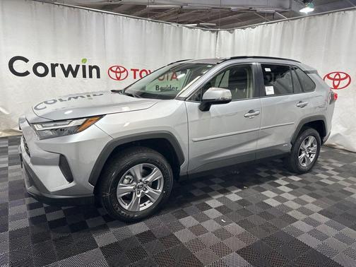 2025 Toyota RAV4 Hybrid LE