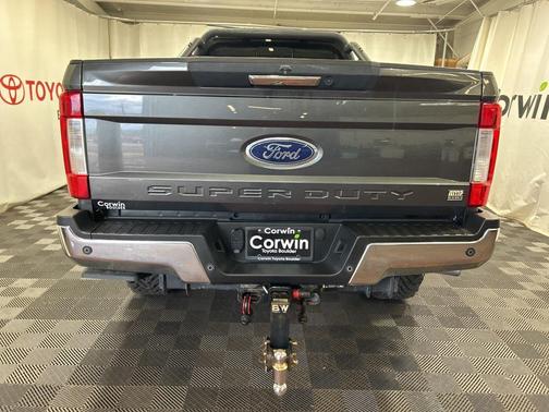 2017 Ford F-350 Lariat