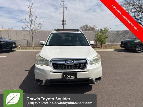 Satin White Pearl 2014 Subaru Forester 2.5i Premium