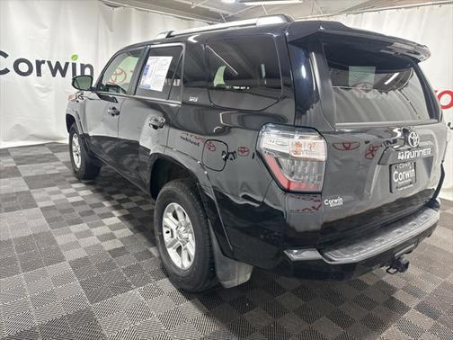 2024 Toyota 4Runner SR5