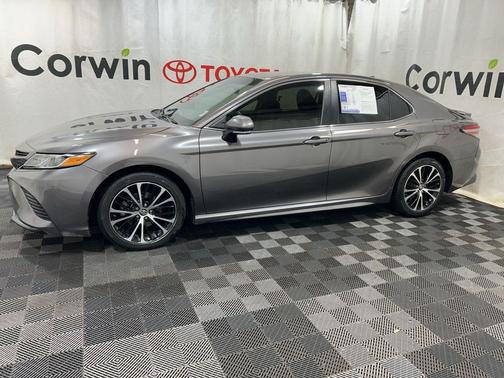 Predawn Gray Mica 2019 Toyota Camry SE
