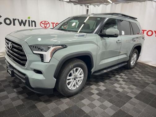 2025 Toyota Sequoia SR5