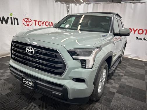 2025 Toyota Sequoia SR5