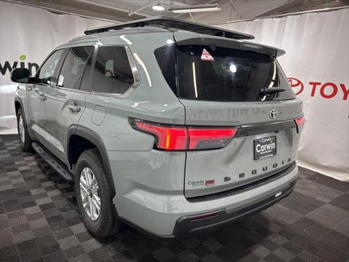 2025 Toyota Sequoia SR5