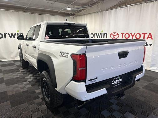 2025 Toyota Tacoma TRD Off-Road