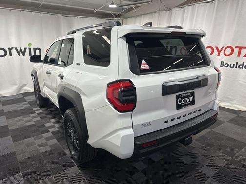 2025 Toyota 4Runner SR5