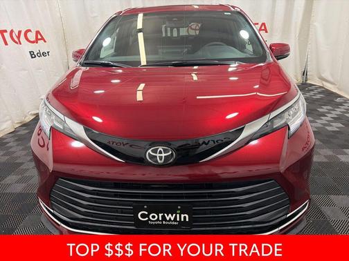 Ruby Flare Pearl 2026 Toyota Sienna Limited