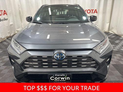 2021 Toyota RAV4 Hybrid SE