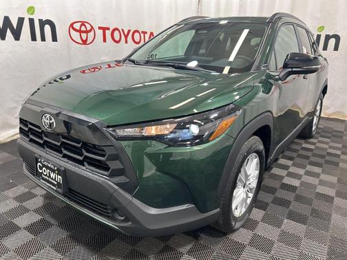 Cypress 2026 Toyota Corolla Cross LE