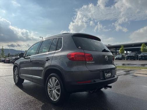 2012 Volkswagen Tiguan SE