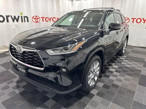 2026 Toyota Highlander Hybrid Limited