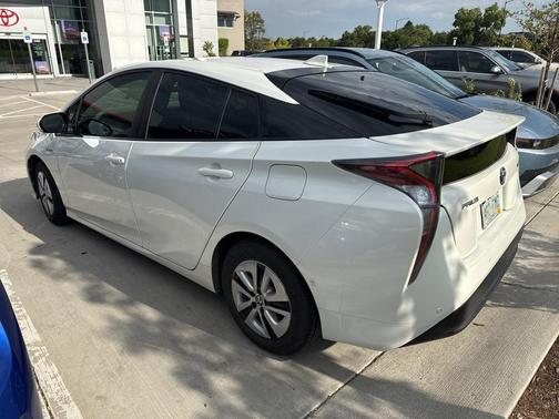 2017 Toyota Prius Two