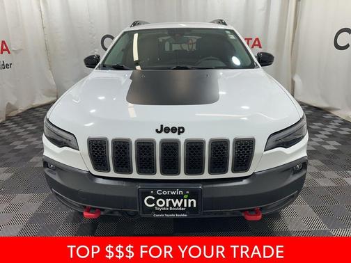 2023 Jeep Cherokee Trailhawk