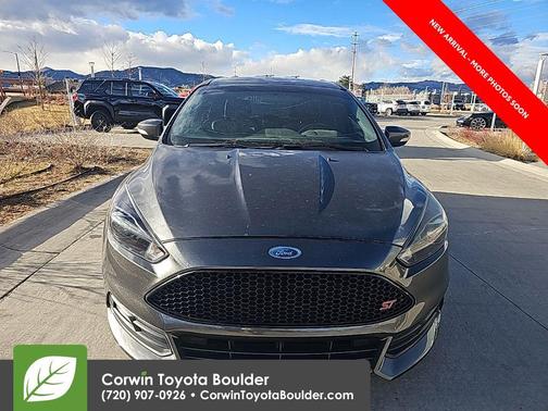 2017 Ford Focus ST 