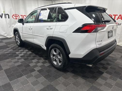 2024 Toyota RAV4 Hybrid LE