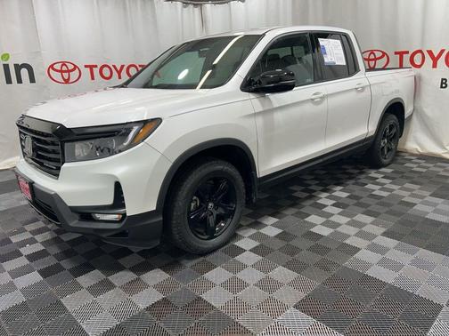 2023 Honda Ridgeline Black
