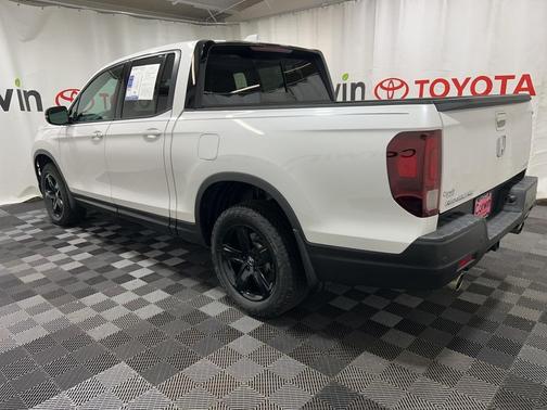 2023 Honda Ridgeline Black