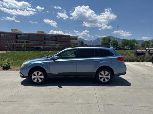 2011 Subaru Outback 3.6 R Premium