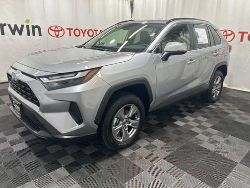 2025 Toyota RAV4 Hybrid LE