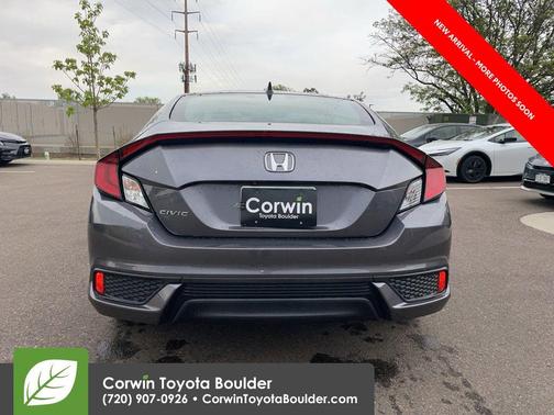 Modern Steel Metallic 2019 Honda Civic EX