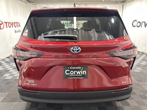 2025 Toyota Sienna XLE 7 Passenger