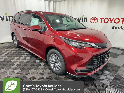 2025 Toyota Sienna XLE 7 Passenger