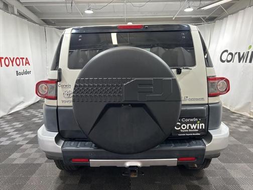 2013 Toyota FJ Cruiser Base
