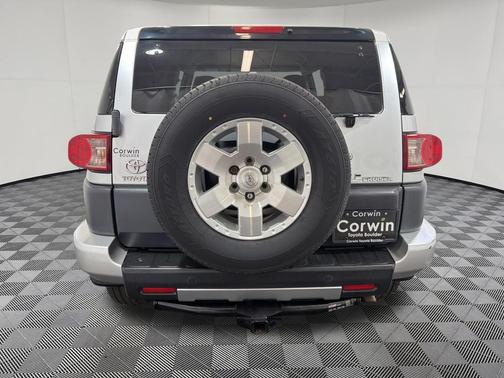 Titanium Metallic 2008 Toyota FJ Cruiser Base