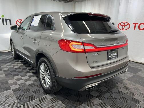 2016 Lincoln MKX Select