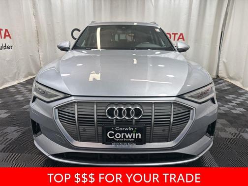 2019 Audi e-tron Premium Plus