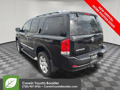 Galaxy Black 2014 Nissan Armada SL