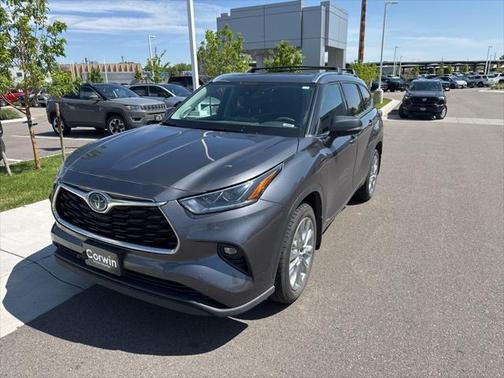 2023 Toyota Highlander Hybrid Limited