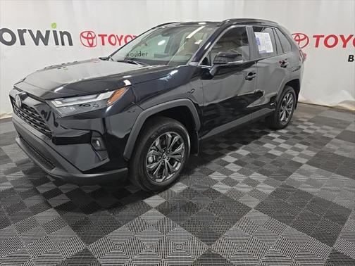 2025 Toyota RAV4 Hybrid XLE Premium