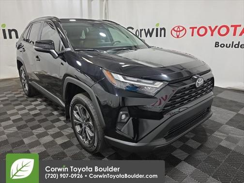 2025 Toyota RAV4 Hybrid XLE Premium