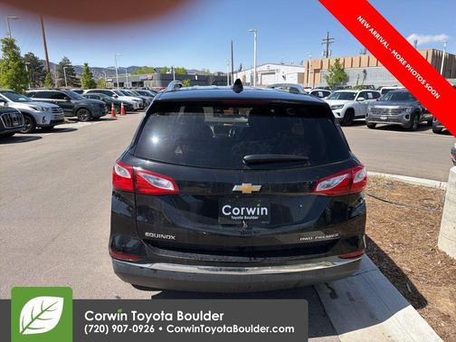 Mosaic Black Metallic 2020 Chevrolet Equinox L