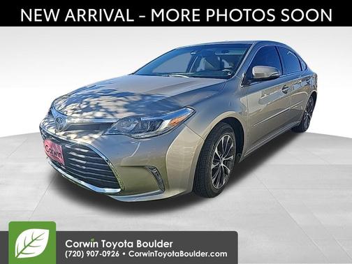 2018 Toyota Avalon XLE