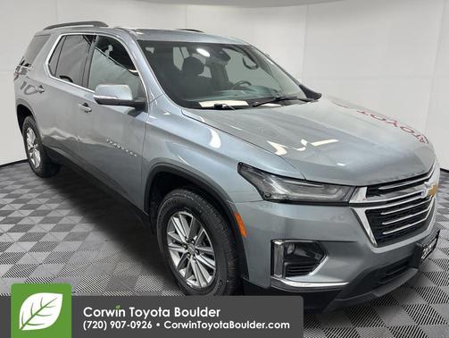 Sterling Gray Metallic 2023 Chevrolet Traverse LT Cloth